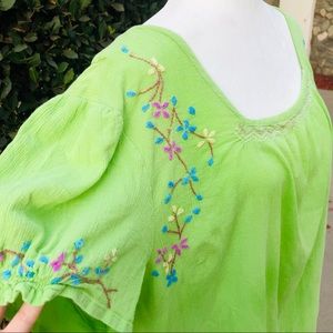 Vintage Floral Embroidered Top